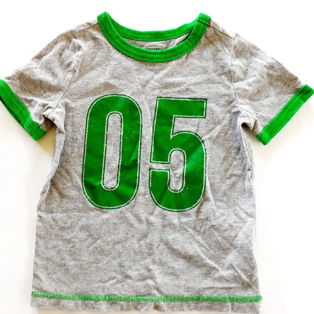 Old Navy Boys T-Shirt Gray Green Ringer Number 5 Short Sleeve 4T